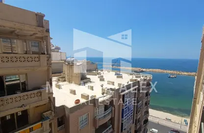 شقة - 2 غرف نوم - 1 حمام للبيع في السرايا - سيدي بشر - حي اول المنتزة - الاسكندرية