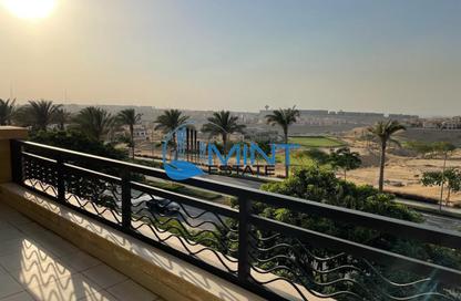 Apartment - 3 Bedrooms - 3 Bathrooms for sale in Alto - Uptown Cairo - Mokattam - Cairo