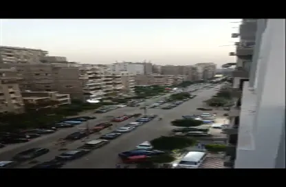 شقة - 3 غرف نوم - 2 حمامات للبيع في المنطقة السادسة - مدينة نصر - القاهرة شقة - 3 غرف نوم - 2 حمامات للبيع في المنطقة السادسة - مدينة نصر - القاهرة