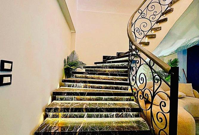 8445687 - Property Image 3