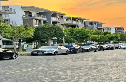 Apartment - 2 Bedrooms - 2 Bathrooms for sale in Taj City - 5th Settlement Compounds - The 5th Settlement - New Cairo City - Cairo