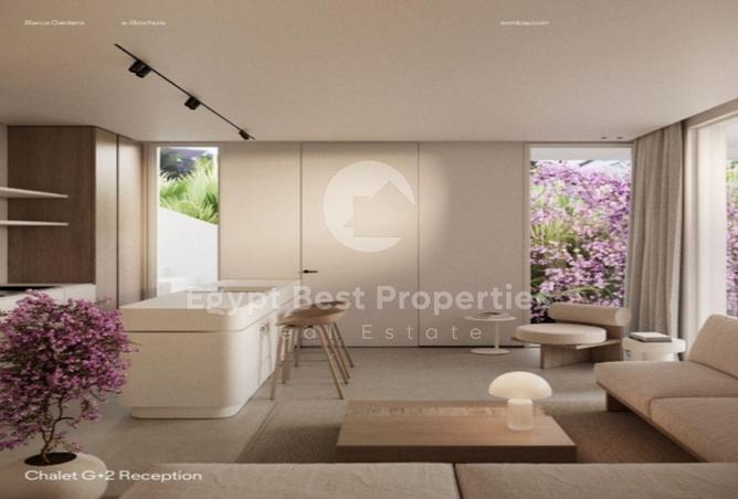 8030330 - Property Image 2