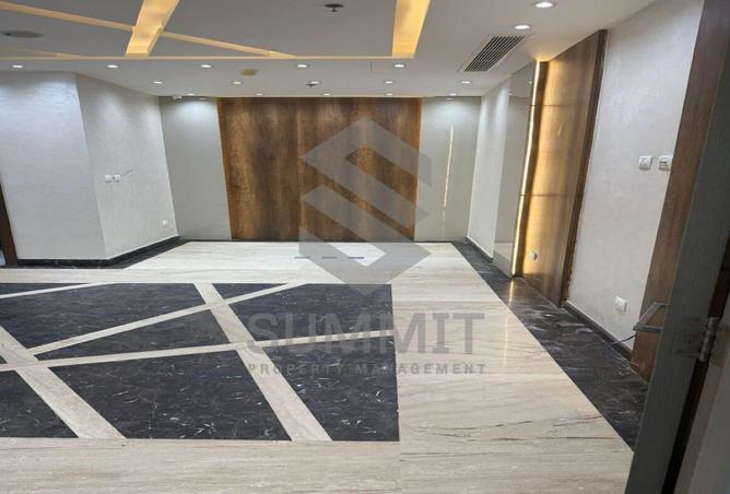 8323417 - Property Image 3