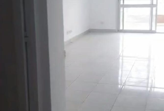 8232053 - Property Image 3