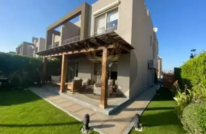Villa - 5 Bedrooms - 5 Bathrooms for sale in Palm Hills New Cairo - 5th Settlement Compounds - The 5th Settlement - New Cairo City - Cairo