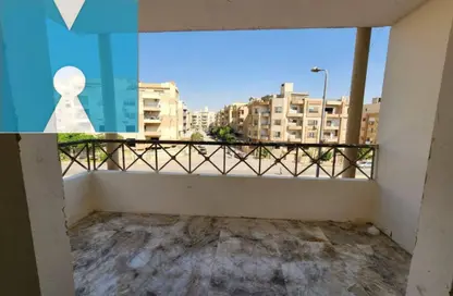 Apartment - 3 Bedrooms - 3 Bathrooms for sale in Al Mohandes Ahmed Kamal Hamdy St. - 16th District - Sheikh Zayed City - Giza