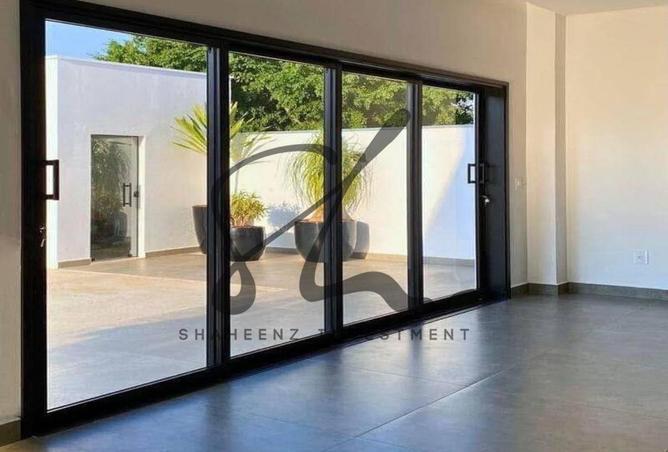 8049121 - Property Main Image