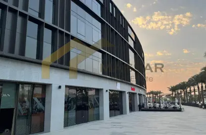 Office Space - Studio - 1 Bathroom for rent in Lake View Residence - 5th Settlement Compounds - The 5th Settlement - New Cairo City - Cairo