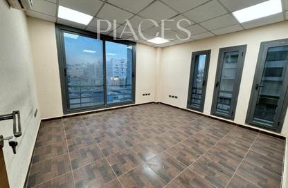 Office Space - Studio - 1 Bathroom for rent in V90 - North Teseen St. - The 5th Settlement - New Cairo City - Cairo
