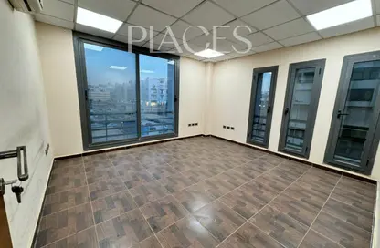Office Space - Studio - 1 Bathroom for rent in V90 - North Teseen St. - The 5th Settlement - New Cairo City - Cairo