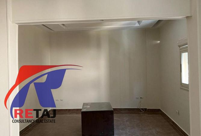 8108064 - Property Image 2