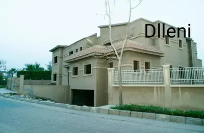 Villa for sale in Swan Lake - The 1st Settlement - New Cairo City - Cairo