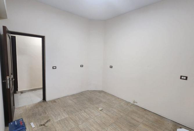 8408703 - Property Image 3