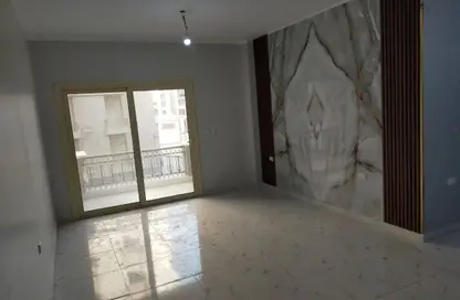 شقة - 3 غرف نوم - 2 حمامات للايجار في شارع ال ٩٠ الجنوبي - شارع التسعين الجنوبي - التجمع الخامس - مدينة القاهرة الجديدة - القاهرة