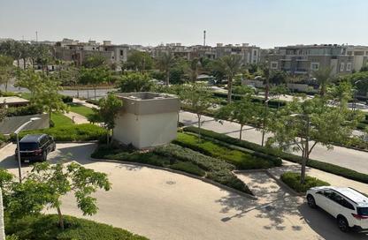 فيلا - 4 غرف نوم - 4 حمامات للايجار في كايرو فيستيفال سيتى - المستثمرين الشمالية - مدينة القاهرة الجديدة - القاهرة