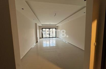 Apartment - 3 Bedrooms - 2 Bathrooms for rent in The Address East - 90 Street - The 5th Settlement - New Cairo City - Cairo