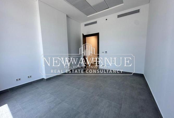 8440606 - Property Image 2