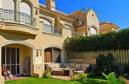 Villa - 3 Bedrooms - 3 Bathrooms for sale in Al Patio 5 East - El Patio - El Shorouk Compounds - Shorouk City - Cairo