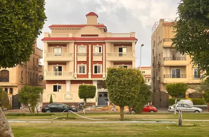 Apartment - 4 Bedrooms - 2 Bathrooms for sale in El Yasmeen 6 - El Yasmeen - New Cairo City - Cairo