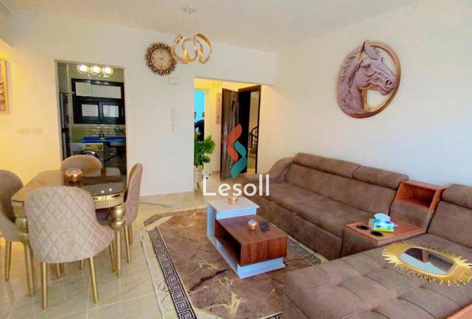 8332019 - Property Image 3