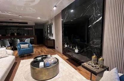 Apartment - 3 Bedrooms - 3 Bathrooms for sale in The Waterway View - 90 Street - The 5th Settlement - New Cairo City - Cairo