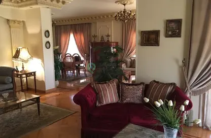 Apartment - 3 Bedrooms - 2 Bathrooms for sale in East The Academy - New Cairo City - Cairo