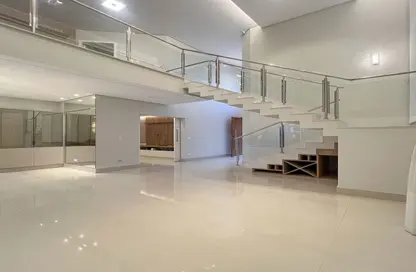 Villa - 4 Bedrooms - 5 Bathrooms for sale in Royal City - Sheikh Zayed Compounds - Sheikh Zayed City - Giza