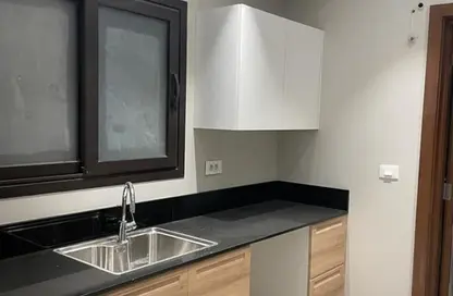 Apartment - 2 Bedrooms - 4 Bathrooms for sale in Six West - Beverly Hills - Sheikh Zayed Compounds - Sheikh Zayed City - Giza