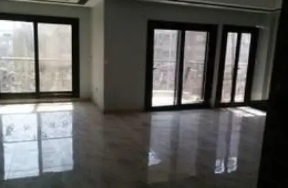 Office Space - Studio - 3 Bathrooms for rent in Lebanon St. - Mohandessin - Giza