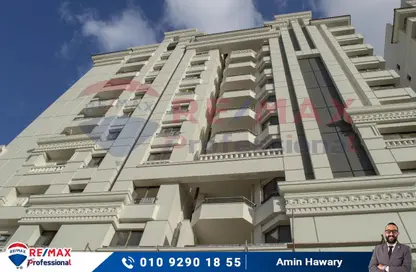 شقة - 3 غرف نوم - 3 حمامات للبيع في شارع نادى سموحة الرياضى - سموحة - حي شرق - الاسكندرية