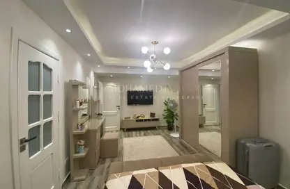 Apartment - 3 Bedrooms - 3 Bathrooms for sale in Street 6 - 4th District - 6 October City - Giza