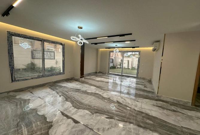 8135837 - Property Image 2