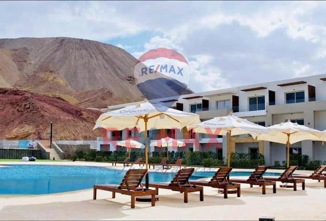 8006158 - Property Image 2