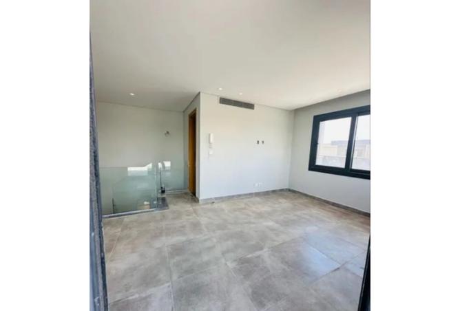 8434404 - Property Image 2