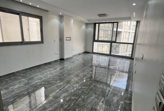8041706 - Property Main Image