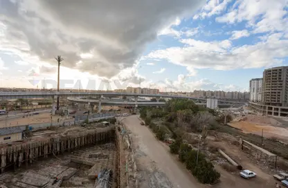 شقة - 3 غرف نوم - 3 حمامات للبيع في سكاي لاين - سموحة - حي شرق - الاسكندرية