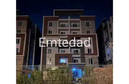 Apartment - 2 Bedrooms - 1 Bathroom for sale in Ard Gameyet Al Mostasmereen - Hadayek October - 6 October City - Giza