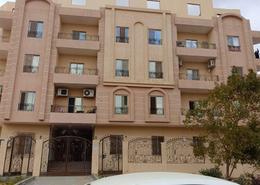 شقة - 3 غرف نوم - 2 حمامات for للبيع in المنطقة الخامسة - مدينة الشروق - القاهرة