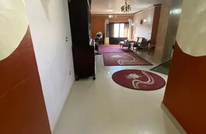 Apartment - 3 Bedrooms - 2 Bathrooms for rent in 10th District - Sheikh Zayed City - Giza