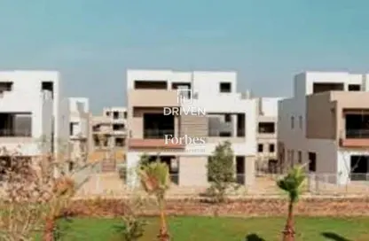 Villa - 4 Bedrooms - 4 Bathrooms for sale in The Crown - Cairo Alexandria Desert Road - 6 October City - Giza