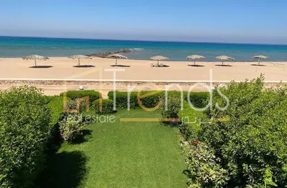 Twin House - 3 Bedrooms - 3 Bathrooms for sale in La Vista 3 - La Vista - Al Ain Al Sokhna - Suez