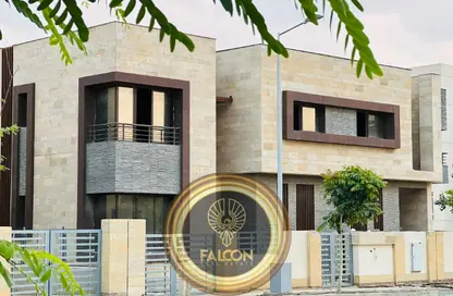 Villa - 4 Bedrooms - 3 Bathrooms for sale in Taj City - 5th Settlement Compounds - The 5th Settlement - New Cairo City - Cairo