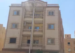 شقة - 3 غرف نوم - 3 حمامات للبيع في المنطقة الثامنة - مدينة الشروق - القاهرة