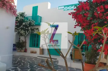 شاليه - 2 غرف نوم - 2 حمامات للبيع في ماونتن فيو راس الحكمة - راس الحكمة - الساحل الشمالي