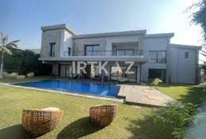 8049419 - Property Image 3