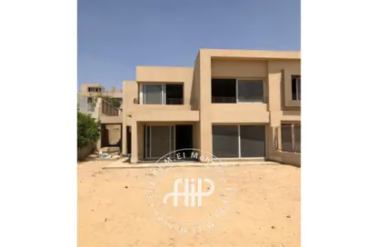 منزل مزدوج - 3 غرف نوم - 4 حمامات للبيع في جولف فيوز - طريق مصر اسكندرية الصحراوي - مدينة 6 أكتوبر - الجيزة
