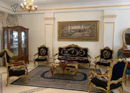 دوبلكس - 5 غرف نوم - 5 حمامات للبيع في سموحة - حي شرق - الاسكندرية