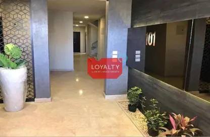 Apartment - 3 Bedrooms - 3 Bathrooms for sale in The Address East - 90 Street - The 5th Settlement - New Cairo City - Cairo