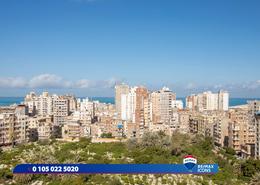 شقة - 5 غرف نوم for للبيع in شارع علي الخشخاني - الأزاريطة - حي وسط - الاسكندرية