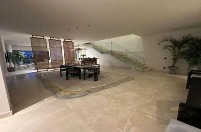 Villa - 4 Bedrooms - 4 Bathrooms for sale in Al  Rabwa - Sheikh Zayed Compounds - Sheikh Zayed City - Giza